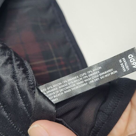 Torrid XO Plunge Push-Up Bra red black plaid underwire sexy size 46DD - Picture 6 of 6